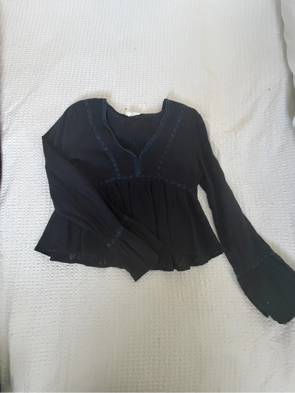 Women’s Black V-Neck Peasant Blouse - Brand Unknown